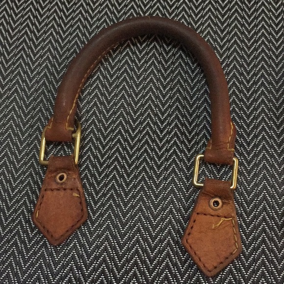 Louis Vuitton Vachetta Handles from an Alma Bag - Picture 2 of 10